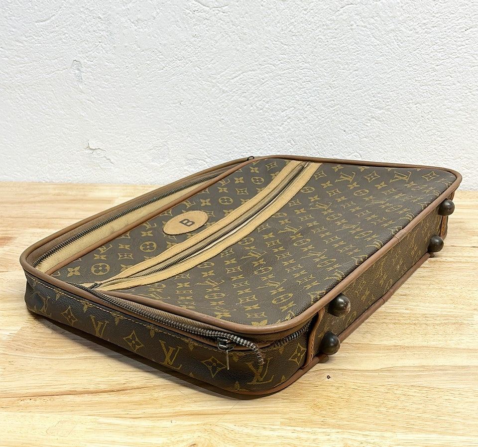 Vintage Louis Vuitton travel mini suite case with B monogram.
