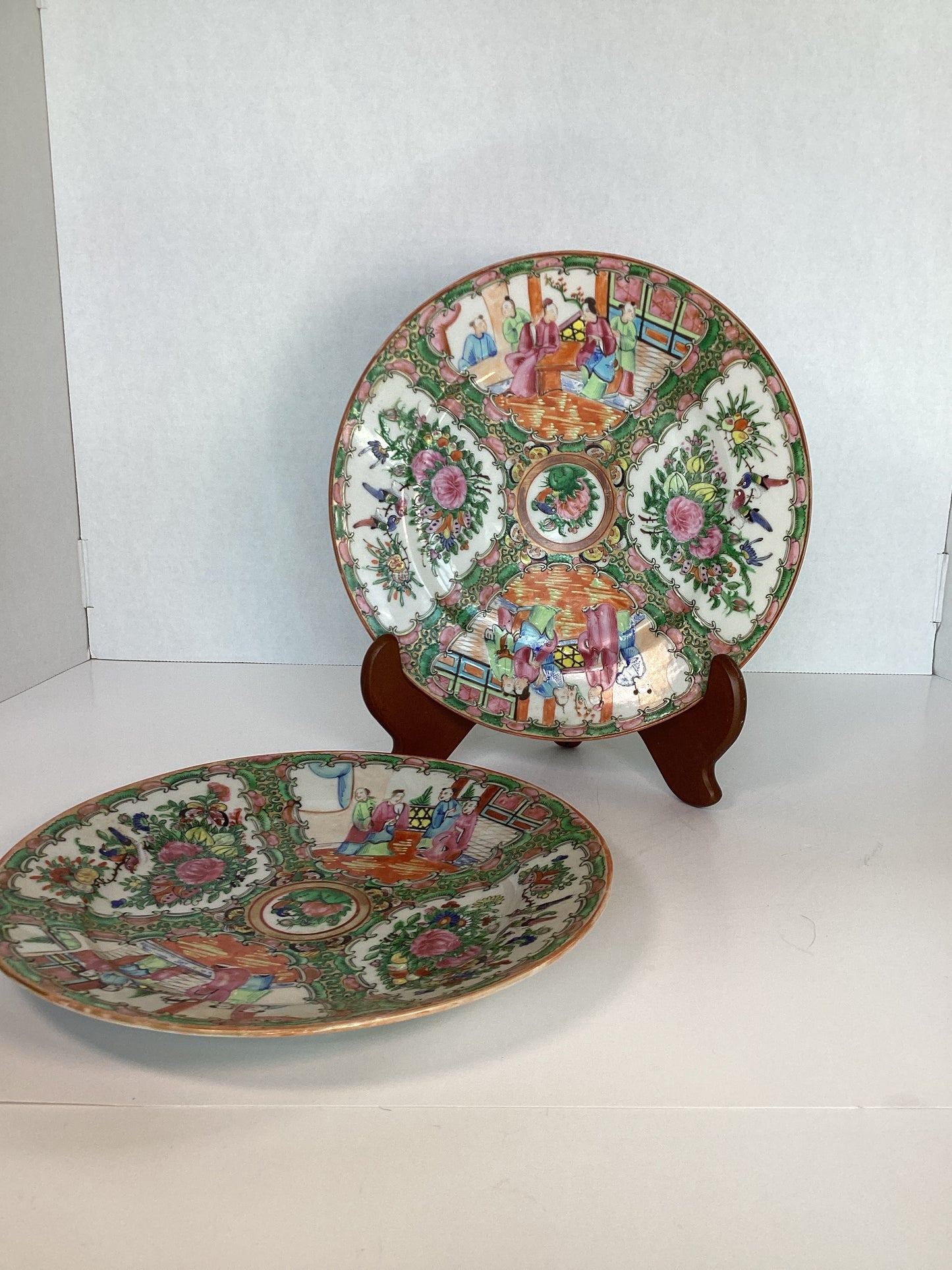 Pair of Rose Medallion Plates
