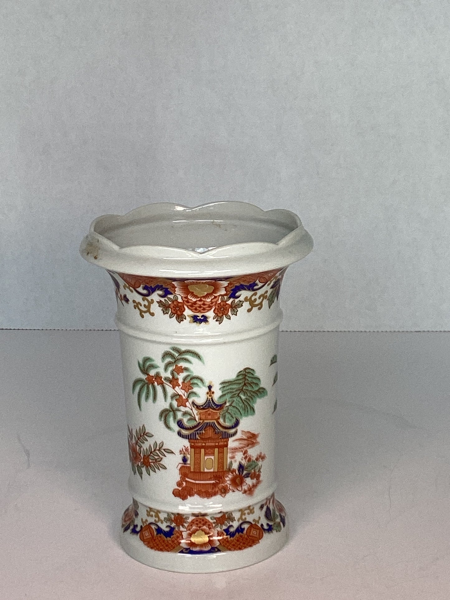 Imari Style Porcelain Vase - Mottahedeh
