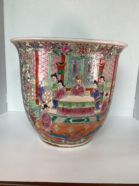 Holly - Vintage Rose Medallion Planter