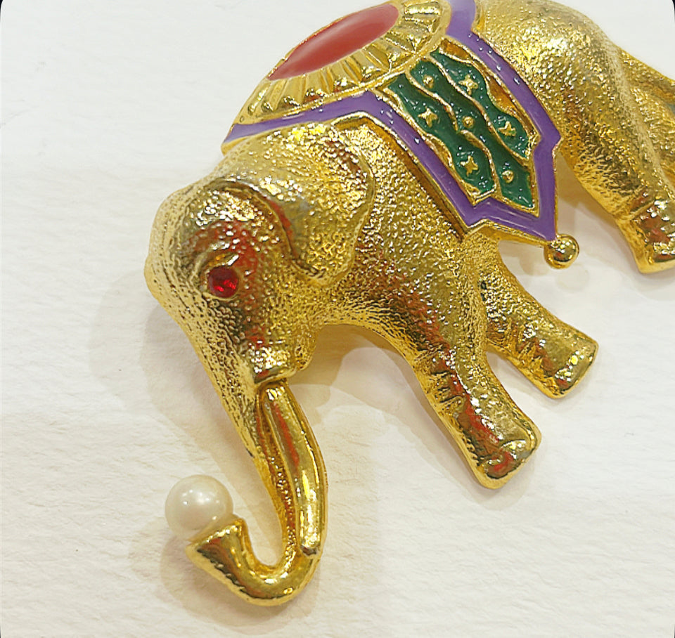 Elephant Gold Metal Brooch with faux pearl