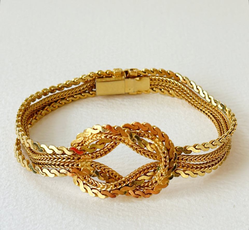 Vintage faux gold double knot chain bracelet