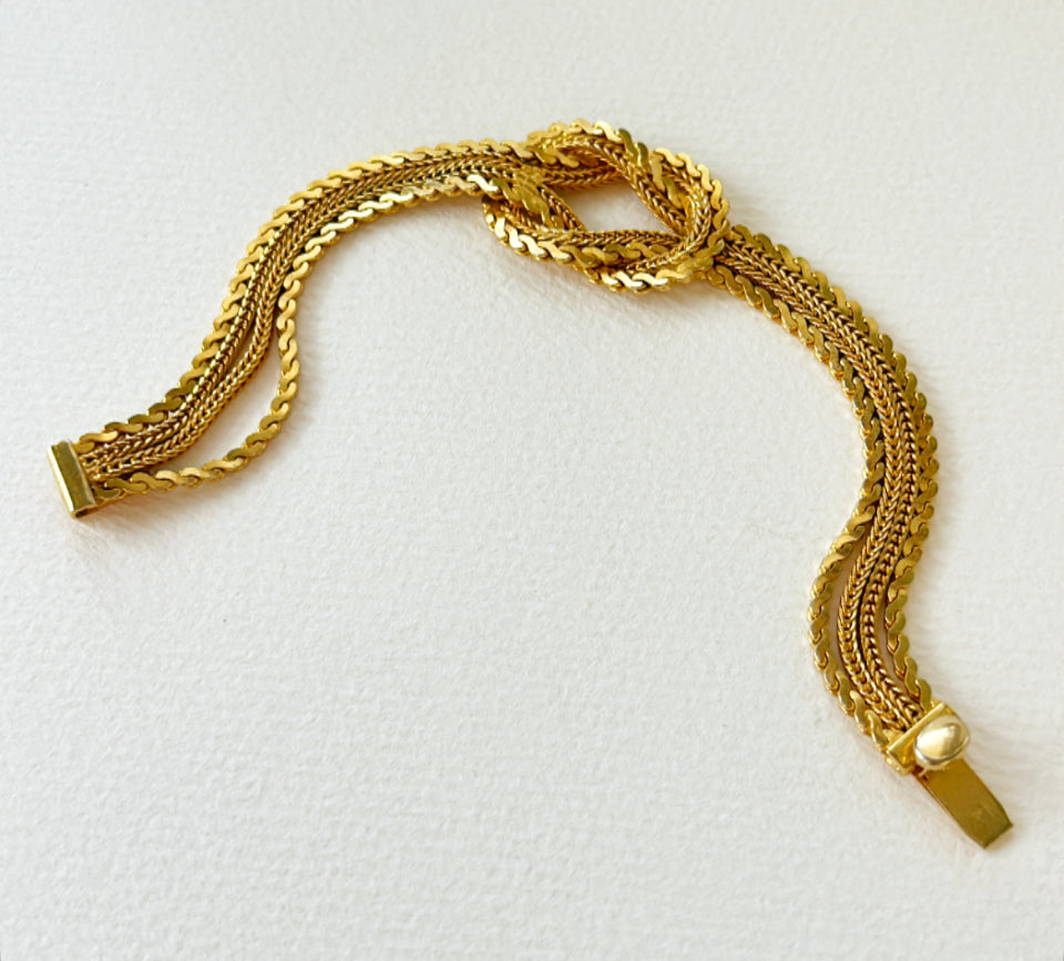 Vintage faux gold double knot chain bracelet