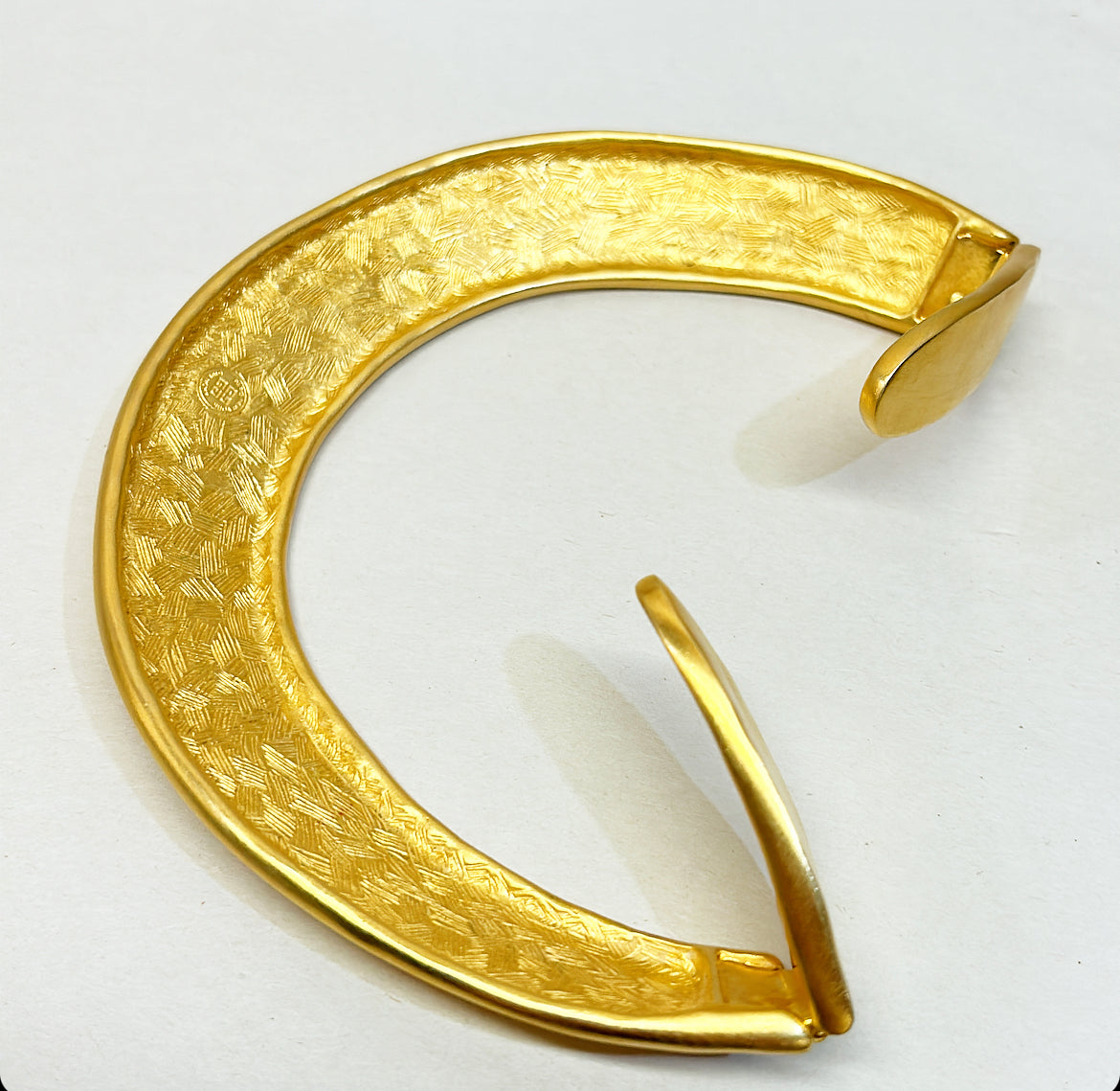 Vintage signed Givenchy 1980s gold collar style necklace.