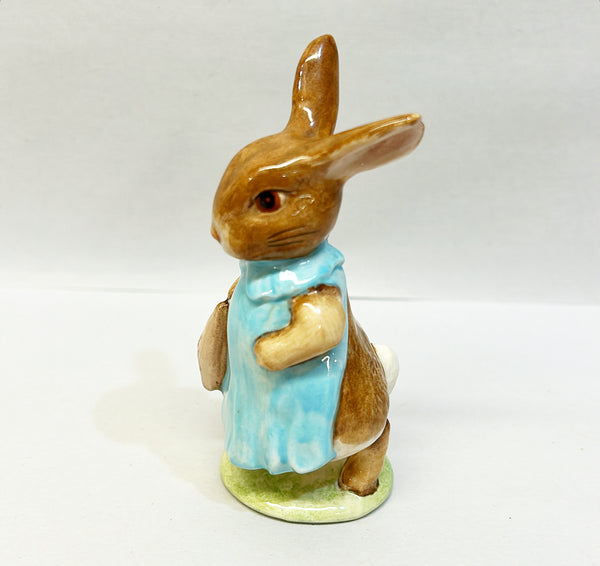 1980s vintage signed Beatrix Potters Mrs Flopsy Bunny figure.