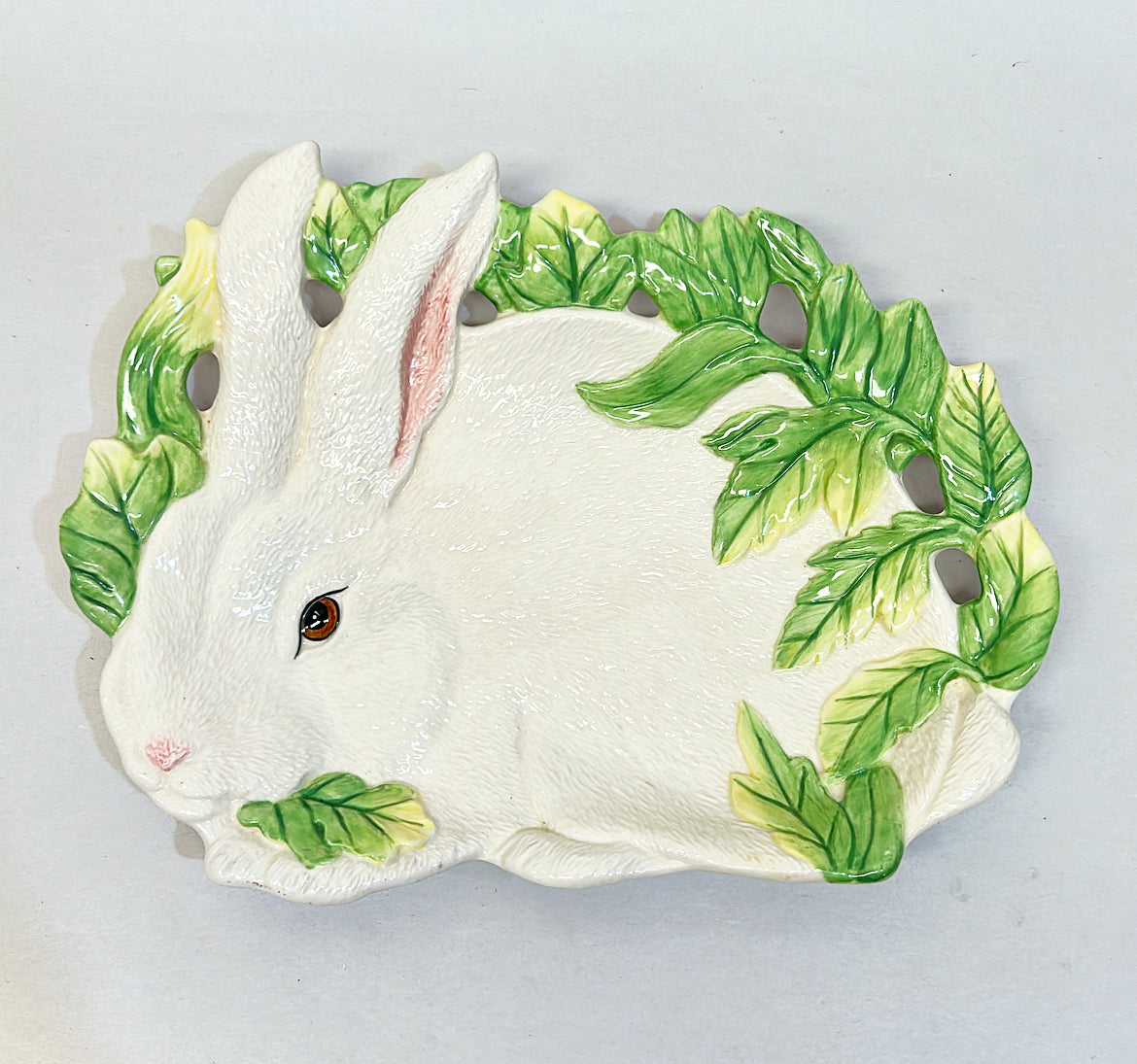 Classic 90s bunny plate by Fitz &amp; Floyd.