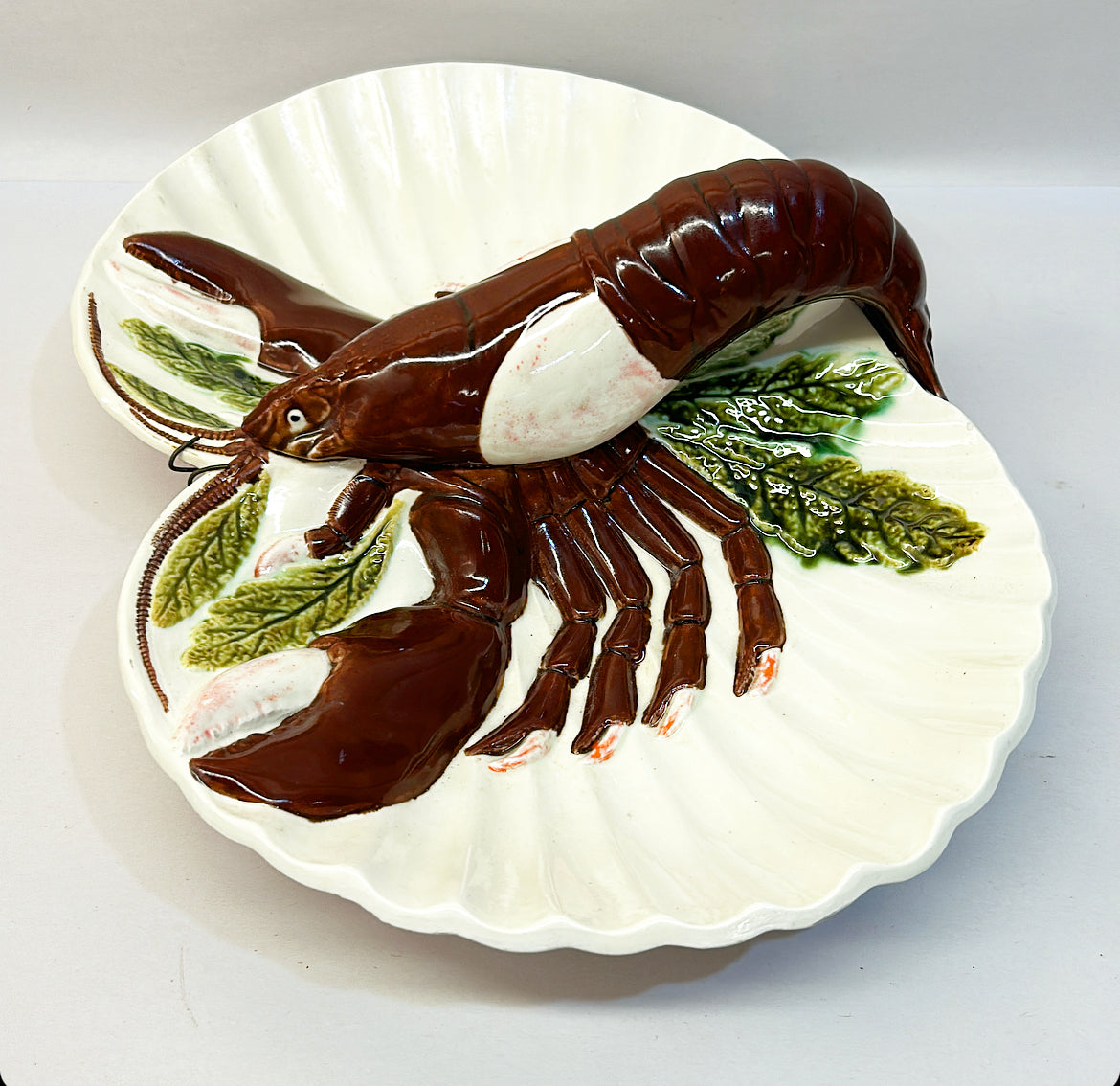 1960s rare brown lobster bowl in a majolica style look stamped Holland Mold.