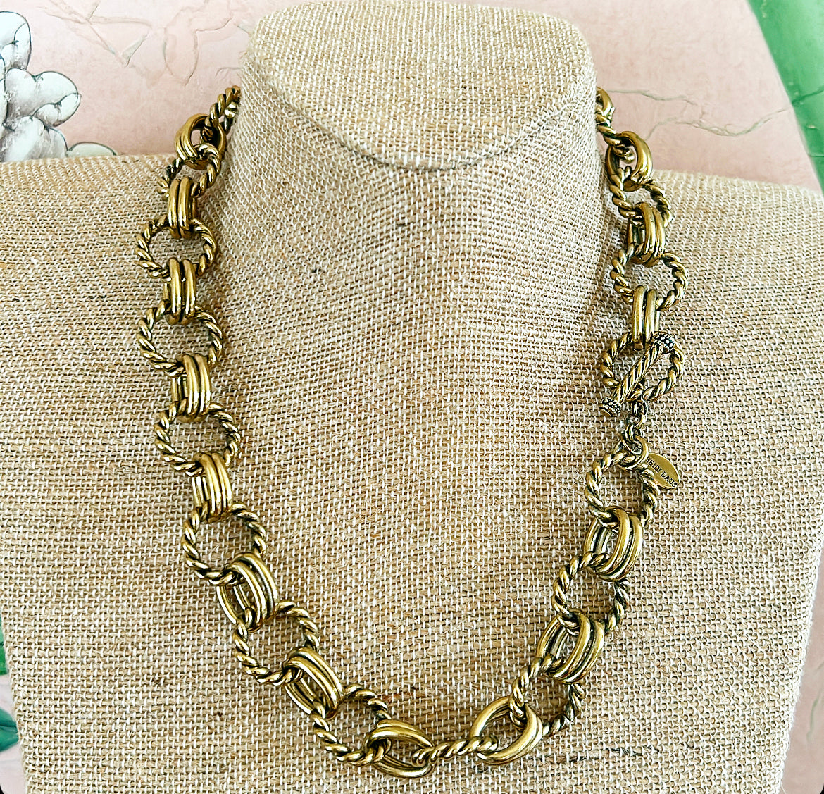 Vintage signed Heidi Daus Thick chunky twisted rope style link necklace.