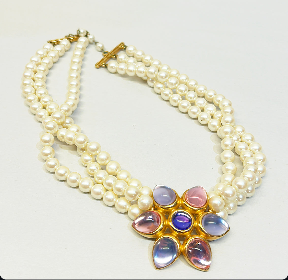 Classic vintage 80s multi strand faux pearl necklace