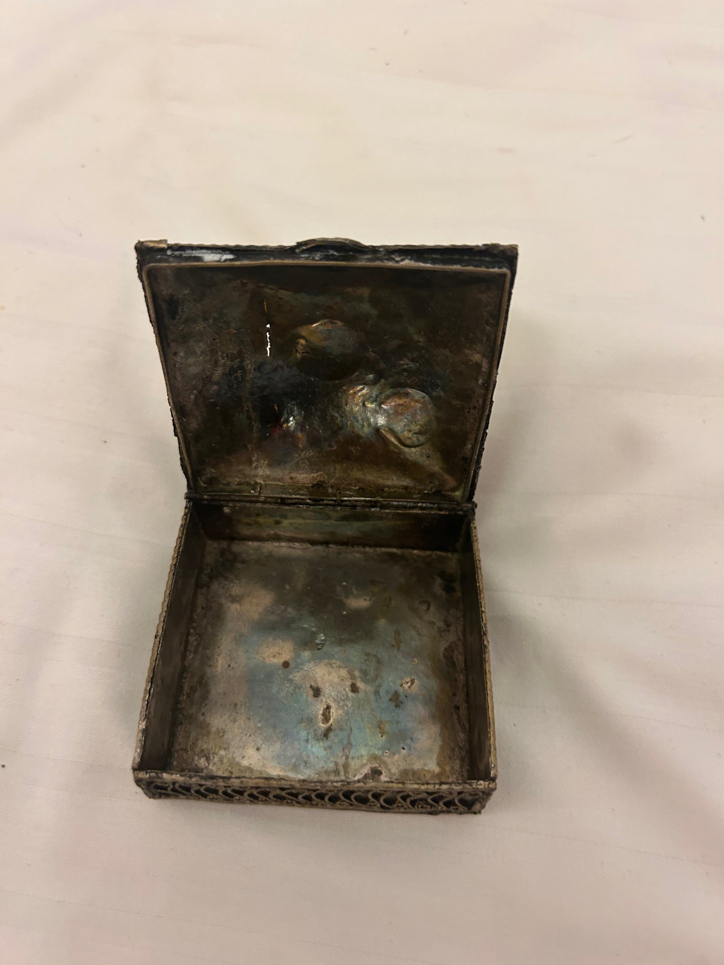 vintage silver-plated filigree trinket box