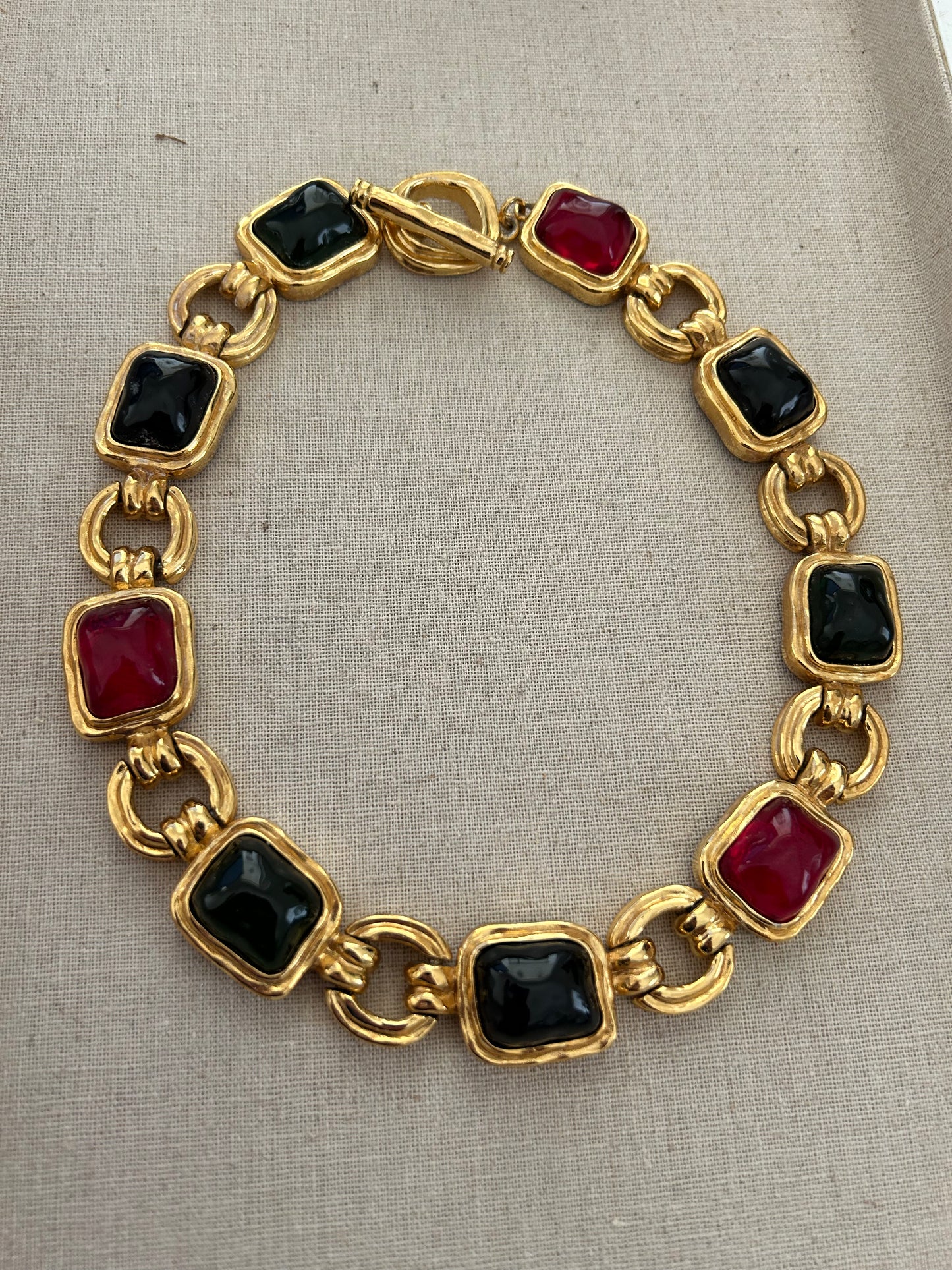 Sneak Peek - CW- Carlye Necklace