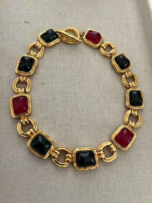 Sneak Peek - CW- Carlye Necklace