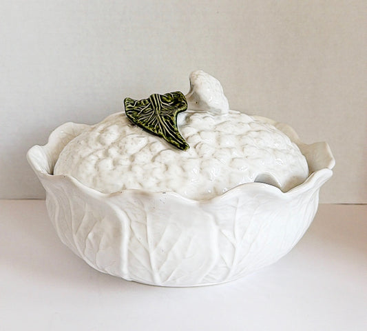 Vintage oval shaped cauliflower tureen