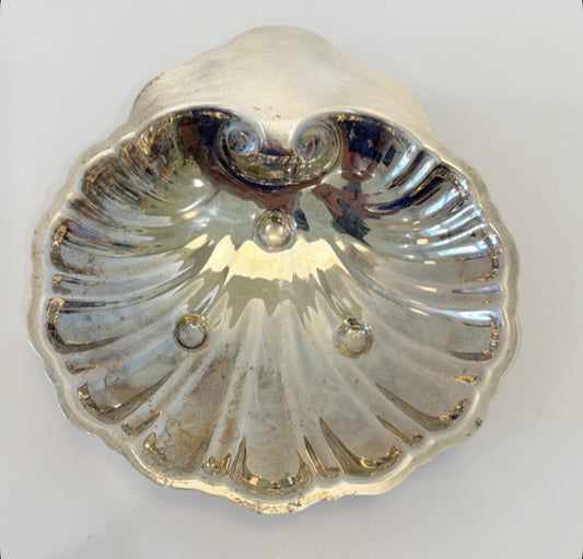 Vintage silver, plated, shell, design soap, dish.