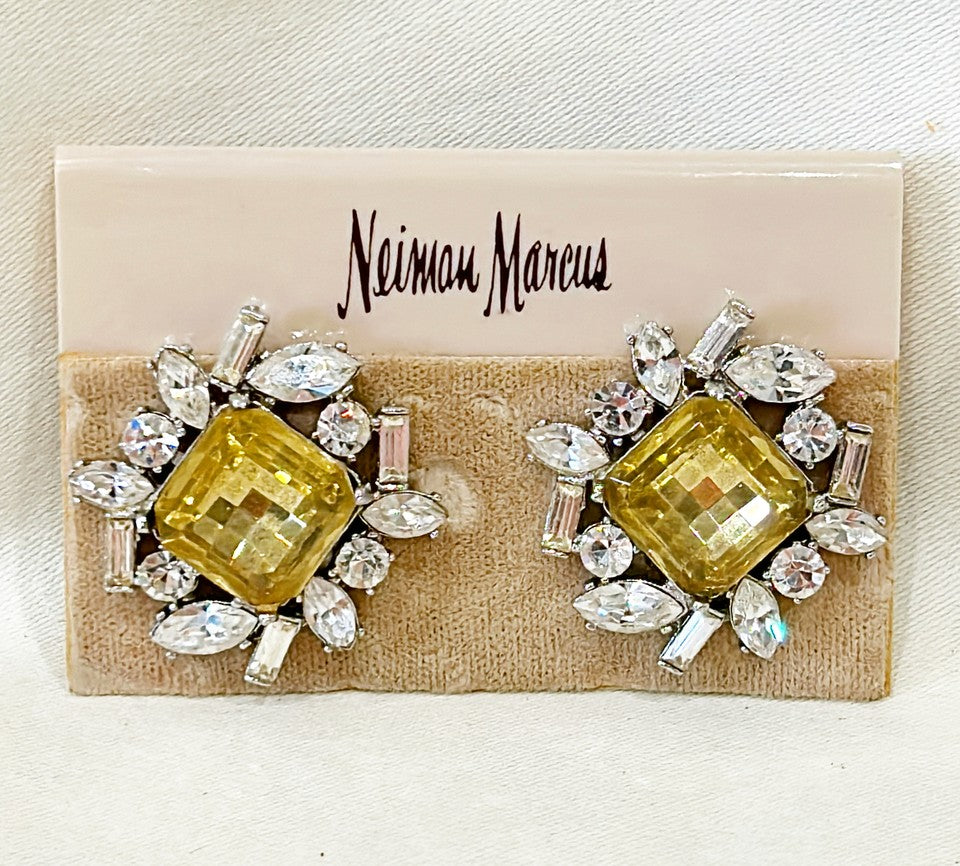 Fabulous 80s signed Kenneth Lane clip on designer fashion earrings.